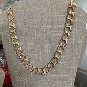 Elegant Gold Chain Necklace